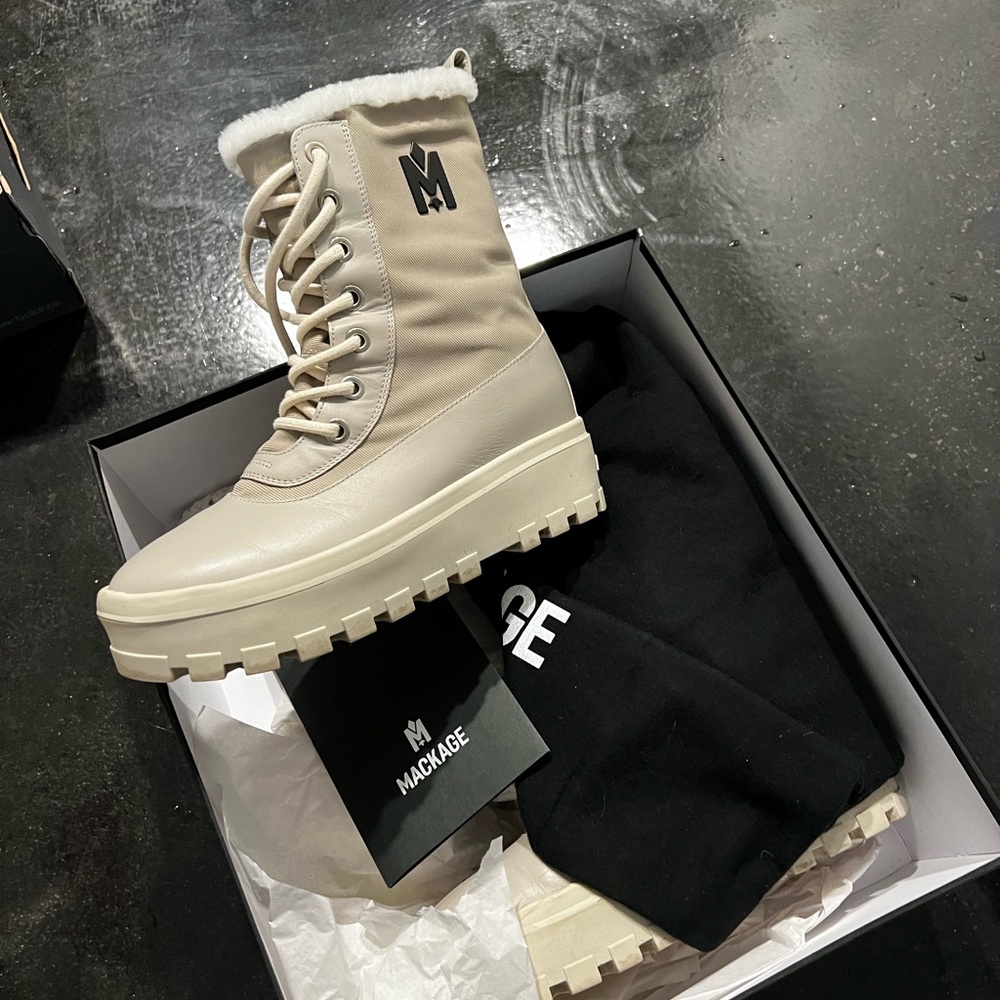 Mackage Champagne Hero-W Boots